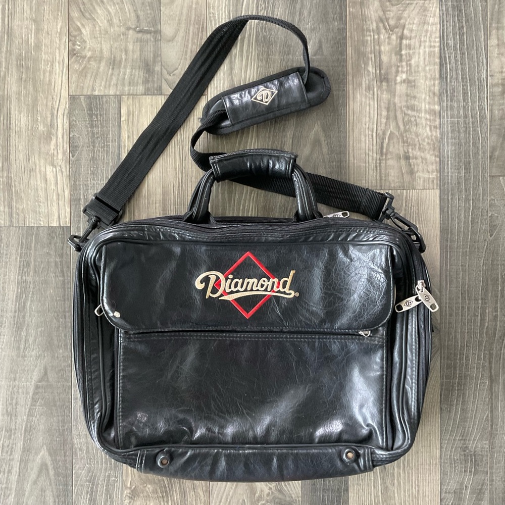 VTG Diamond Sports Embroidered Leather Briefcase Bag
Black 
16”x11”x5”